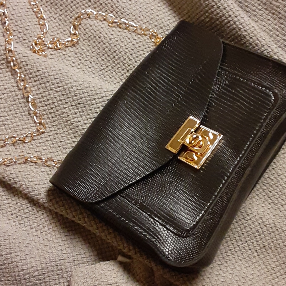$8